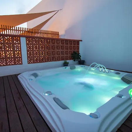 Fiesta Y Siesta Appartement *